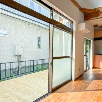 埼玉県川口市安行藤八の賃貸物件/ウッドデッキに出やすいつくり