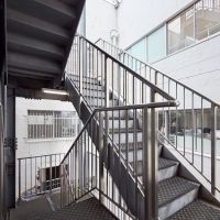 渋谷区広尾の賃貸物件/非常階段