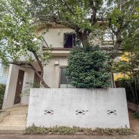 練馬区石神井台の売買物件/建物を正面から見て