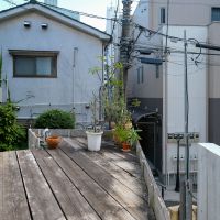 文京区白山の賃貸物件/減築で生まれたテラス。外に居場所がある、うれしさ