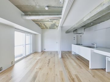 横浜市中区野毛町の売買物件/順応する住まい