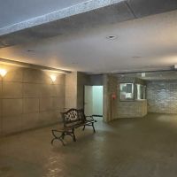 新宿区市谷左内町の賃貸物件/エントランス