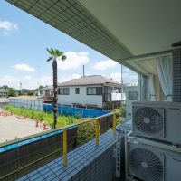 武蔵野市吉祥寺北町の賃貸物件/バルコニーは北向きでコンパクトサイズ