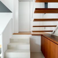 杉並区下井草の賃貸物件/玄関扉を開けると、なんとも美しい空間が待っています