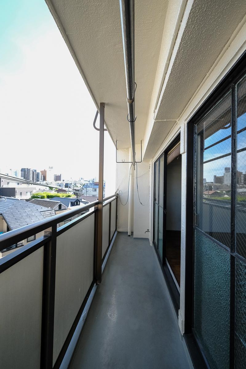 渋谷区本町の売買物件/バルコニー