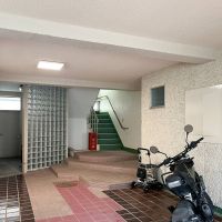 目黒区上目黒の売買物件/マンションエントランス