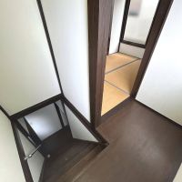 板橋区常盤台の賃貸物件/極小の2階建なので階段の傾斜はかなり急
