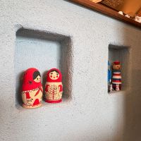 小金井市緑町の売買物件/キッチンとダイニングを隔てる腰壁にもちょっとしたスペースがある