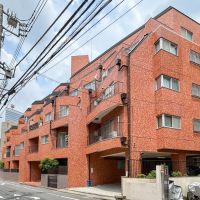 渋谷区代々木の売買物件/建物外観別角度から