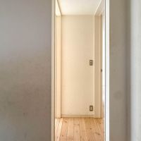 三鷹市下連雀の売買物件/1階には洋室が2つ