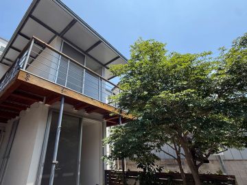 三鷹市下連雀の売買物件/庭木を愛でる家