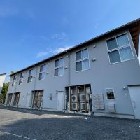 神奈川県川崎市麻生区岡上の賃貸物件/外観を北側から