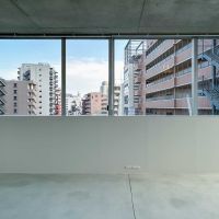 渋谷区東の賃貸物件/D（704）：パノラマ景色が楽しめる腰窓