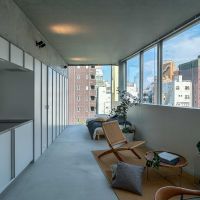 渋谷区東の賃貸物件/C（703）：他の部屋と同様、部屋の奥にフィックス窓