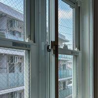 目黒区平町の賃貸物件/上げ下げ窓と引き違い窓の二重窓