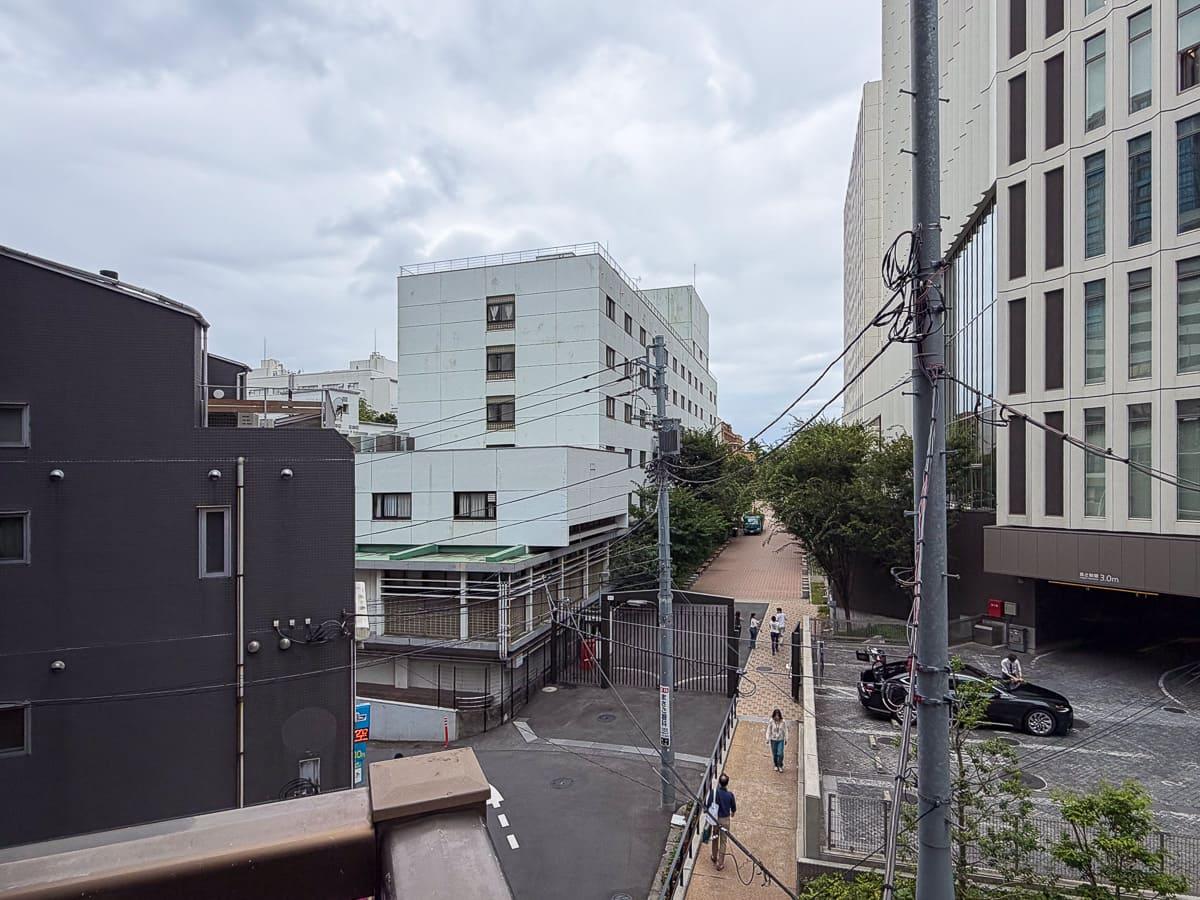 千代田区麴町の賃貸物件/反対側には上智大学