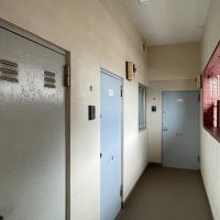 目黒区上目黒の賃貸物件/玄関外、共用部