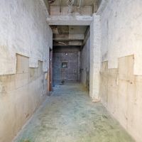 世田谷区松原の賃貸物件/区画の入口付近。ここは幅が約1.9mなので客席や商品陳列のレイアウトの工夫は必要そうです