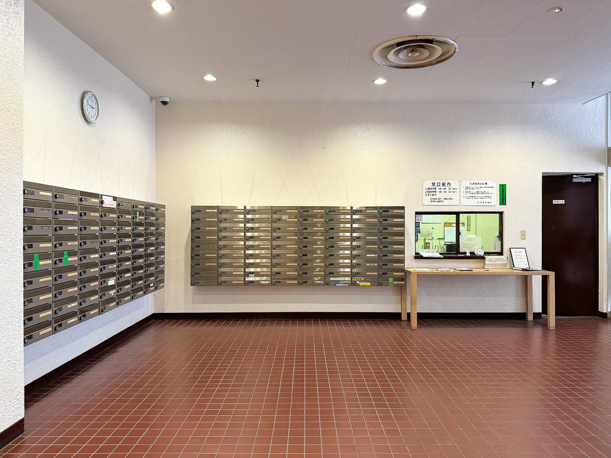 千葉県市川市行徳駅前の賃貸物件/エントランス