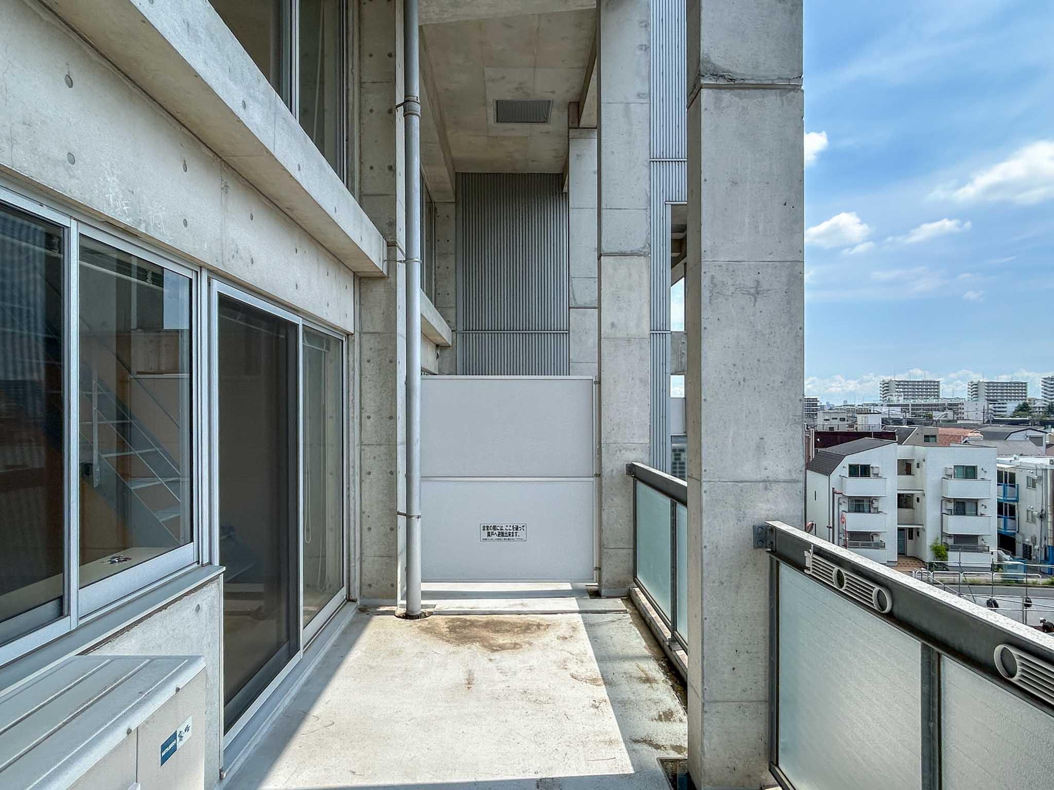世田谷区南烏山の賃貸物件/5階：ベランダ