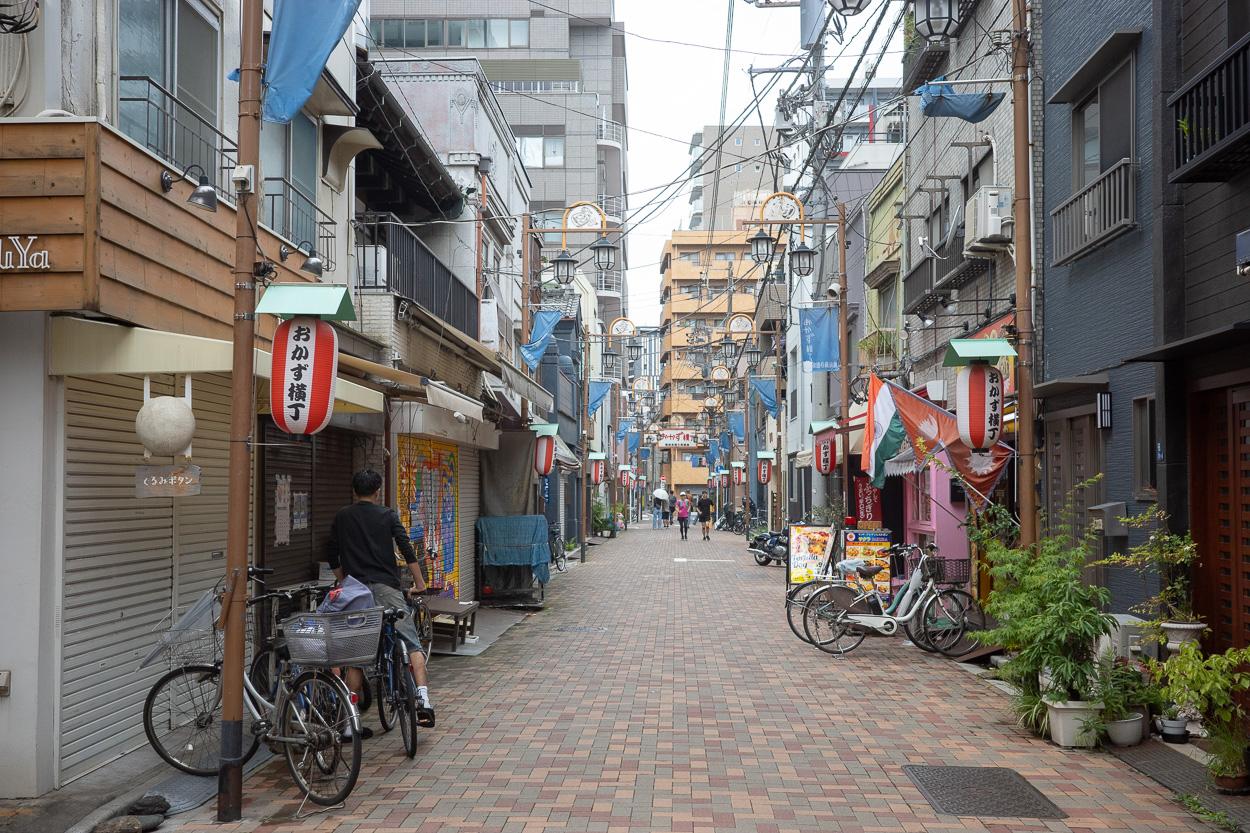 台東区鳥越の賃貸物件/100年を超える長い歴史を持つ鳥越おかず横丁