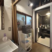 豊島区南長崎の賃貸物件/洗面所の先にはバスルーム