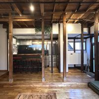 豊島区南長崎の賃貸物件/正面にキッチン、右側の扉が玄関です