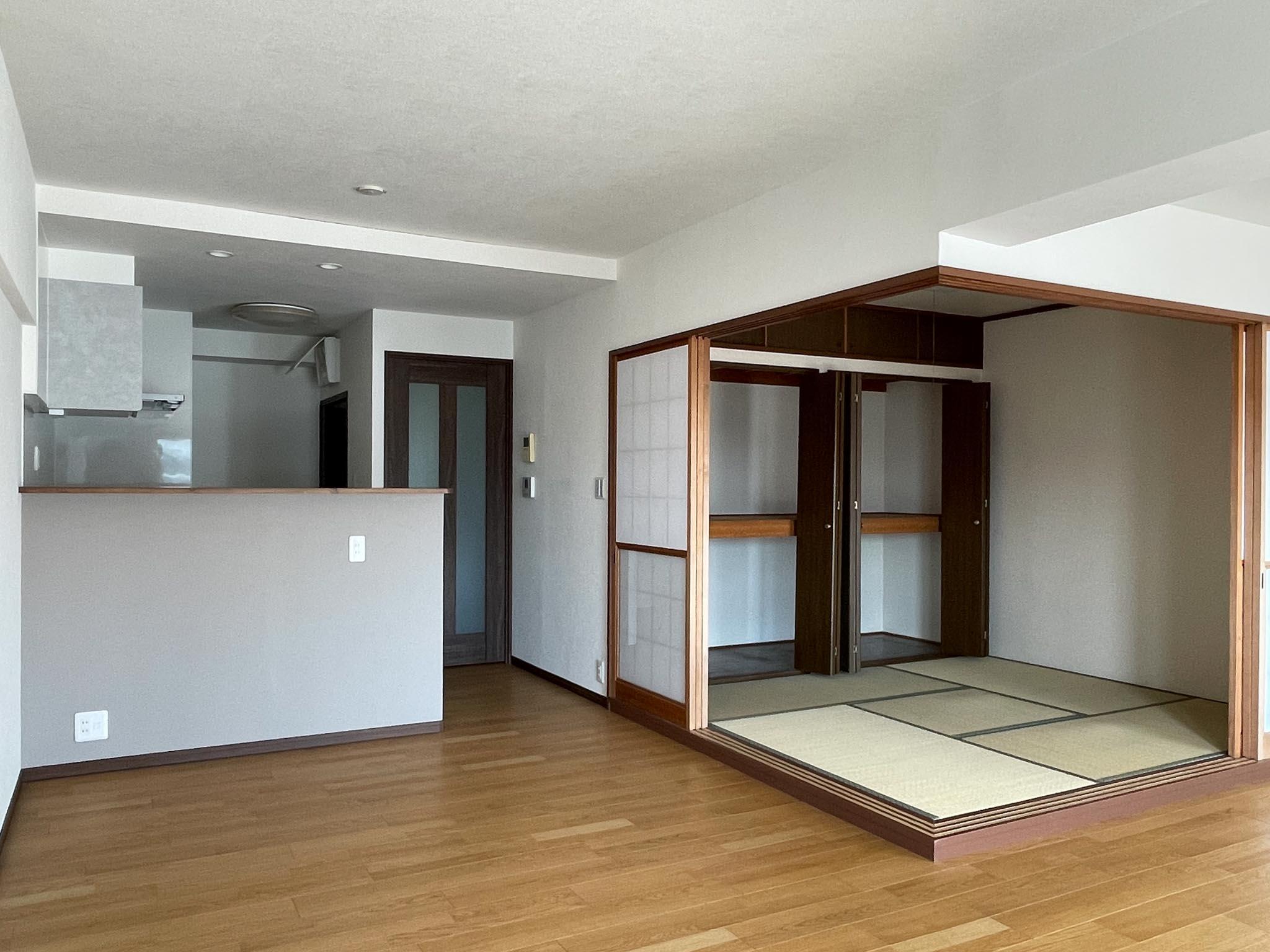 国分寺市本町の賃貸物件/広々としたリビングの中に和室を設けた間取り