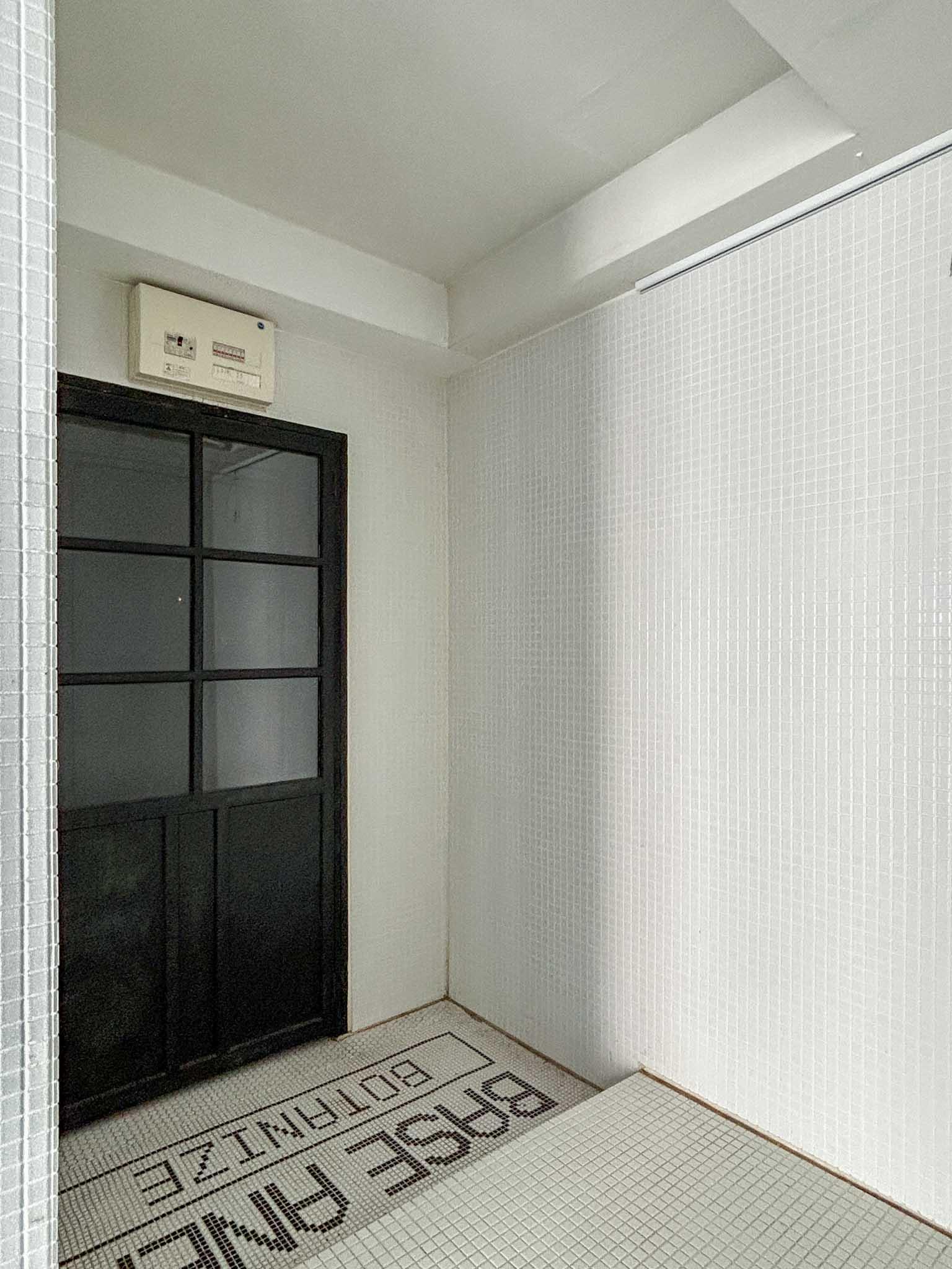 渋谷区猿楽町の賃貸物件/玄関