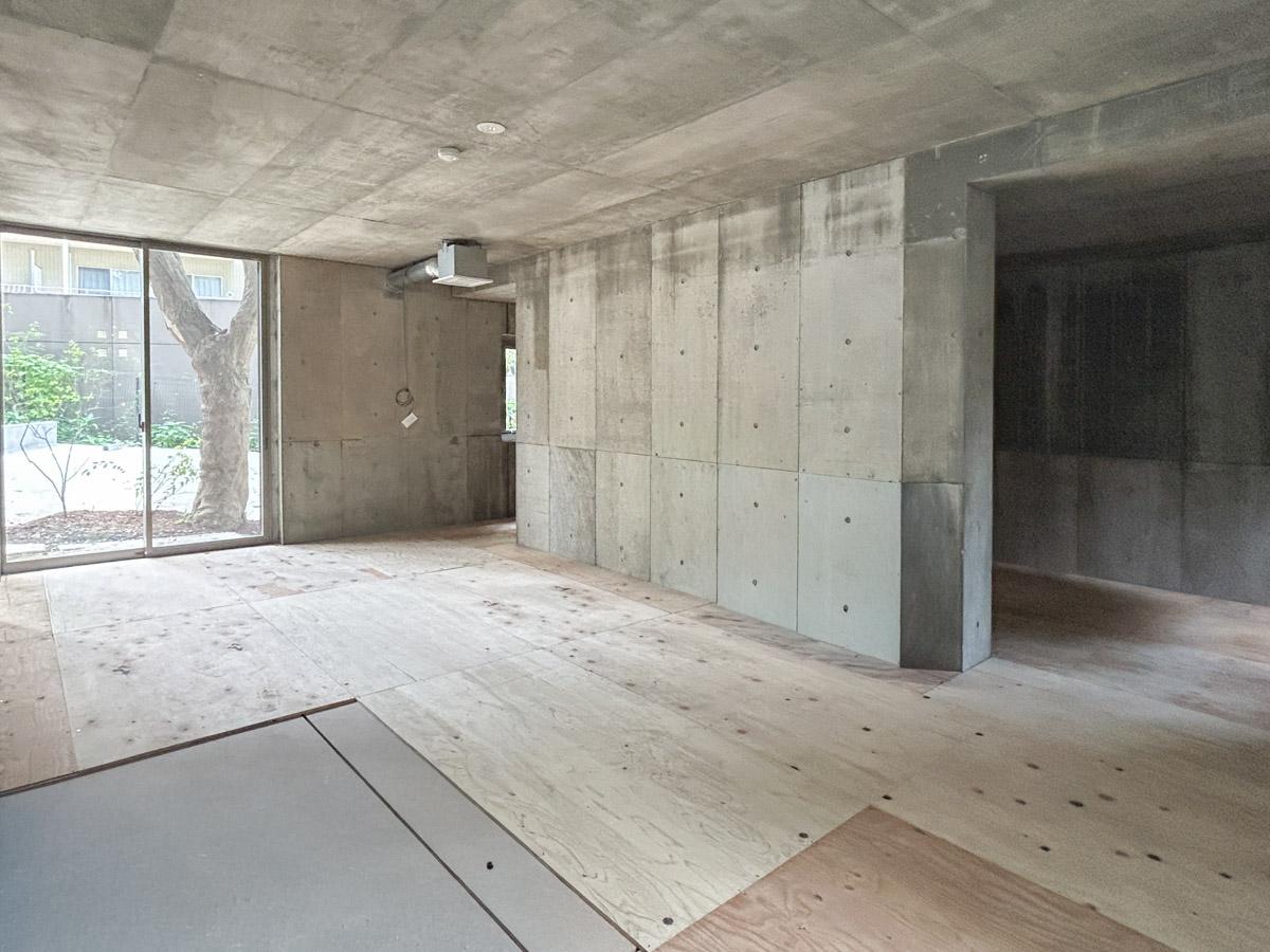 神奈川県川崎市高津区久本の賃貸物件/F区画：1階別角度から