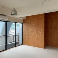 大田区西蒲田の賃貸物件/オープンタイプのクローゼット。ロールカーテンで目隠しもできます