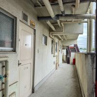 世田谷区宮坂の賃貸物件/共用部はお世辞にも綺麗とは言えません。この雰囲気がお好きな方に