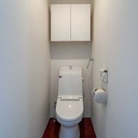横浜市青葉区荏田北の賃貸物件/2階：ウォシュレットトイレ