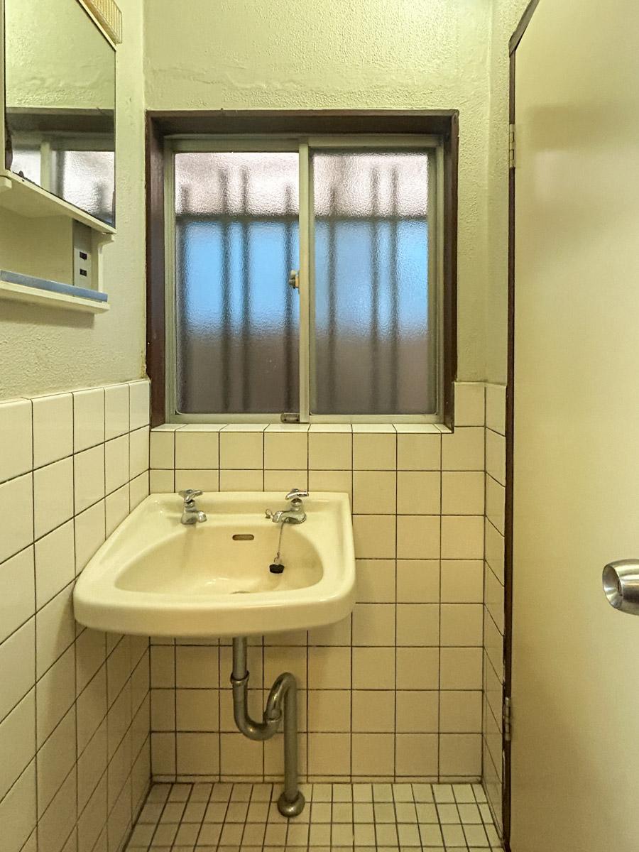 大田区田園調布の賃貸物件/1階洗面台