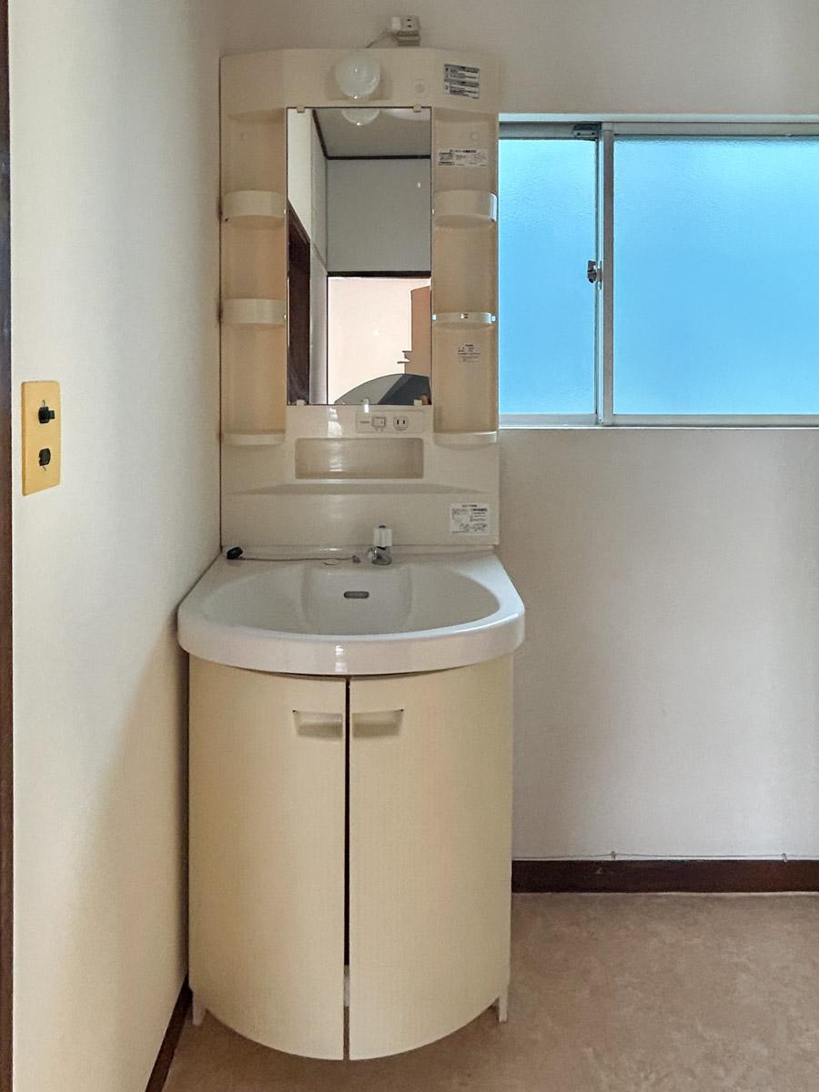 大田区田園調布の賃貸物件/２階洗面台