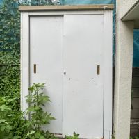 大田区田園調布の賃貸物件/庭先には物置もついています