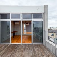 世田谷区桜上水の賃貸物件/バルコニーから部屋側を見る