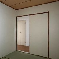中野区東中野の賃貸物件/北側、4.5畳和室：収納は半畳の押入れです