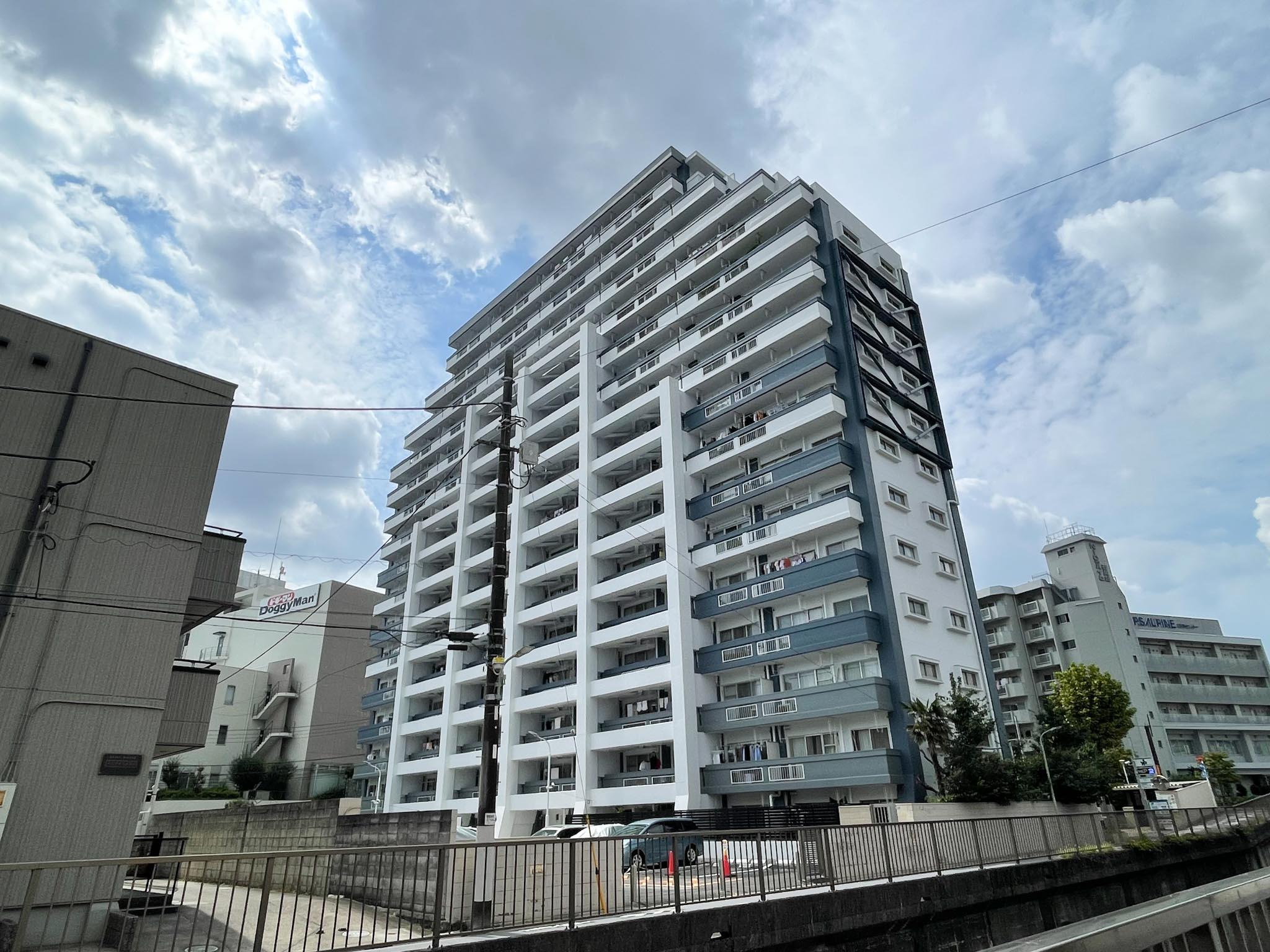 大田区南雪谷の賃貸物件/16階建てのマンション。今回ご紹介する区画は10階です