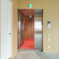 渋谷区渋谷の賃貸物件/8階：エレベーターホールの方をみる