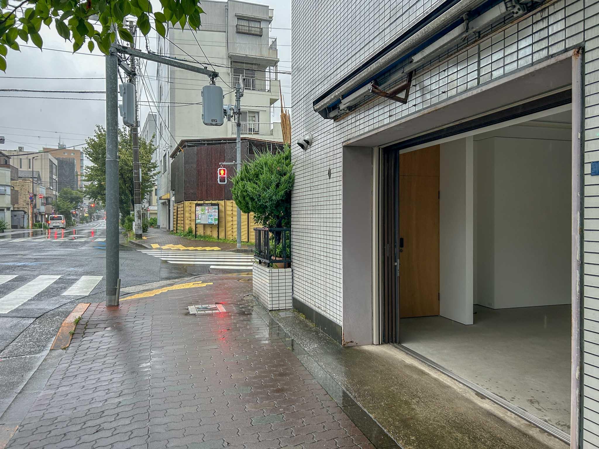 江東区常盤の賃貸物件/北側出入り口から清澄白河駅、森下駅の方をみる