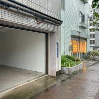 江東区常盤の賃貸物件/端材に光を当ててクリエイティブを制作するPalab（パラボ）のギャラリーがお隣