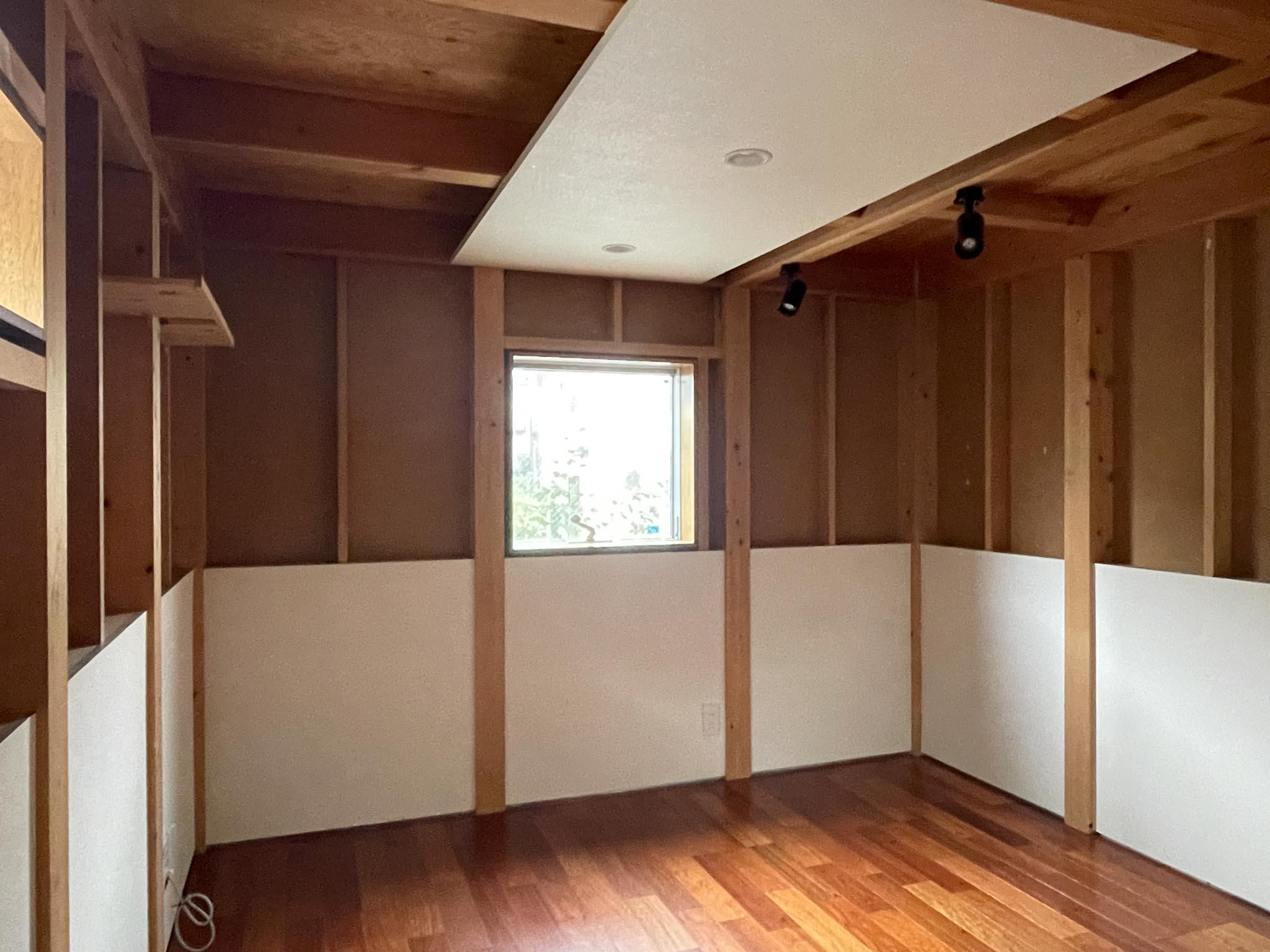 杉並区浜田山の賃貸物件/1F：窓の外は前面道路です