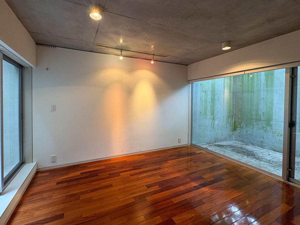 世田谷区尾山台の賃貸物件/地下1階の部屋：オーナーはここを主寝室として使用していました