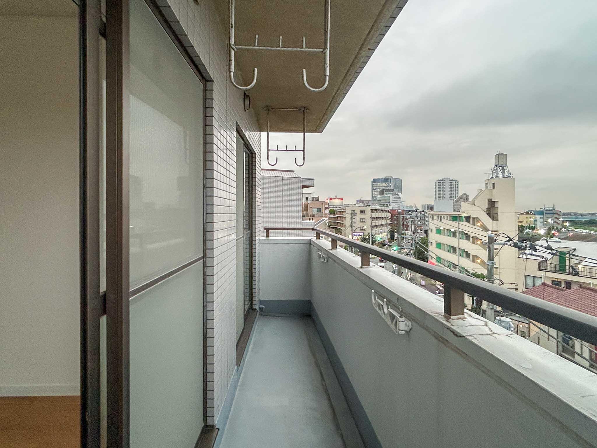 世田谷区玉川の賃貸物件/南側のベランダ