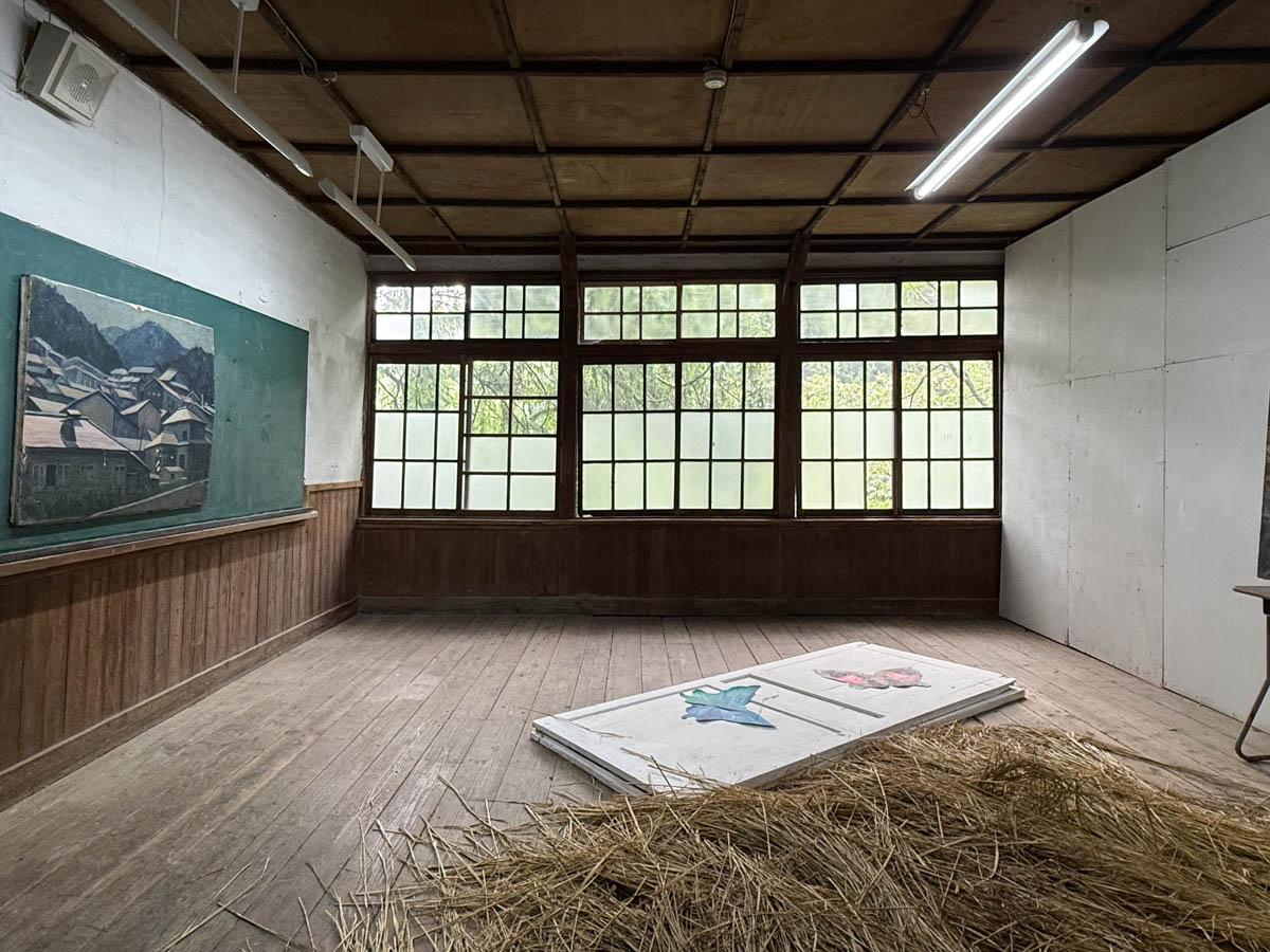 群馬県藤岡市三波川の売買物件/こちらは現代アートの展示室となっています