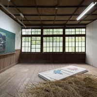 群馬県藤岡市三波川の売買物件/こちらは現代アートの展示室となっています