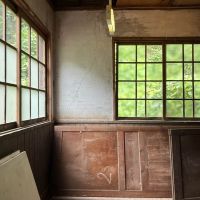 群馬県藤岡市三波川の売買物件/天井が抜けていたり、壁が劣化していたりよく見ると建物の傷みはそれなりにあります