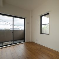 中野区上鷺宮の賃貸物件/5畳ほどの洋室は仕事部屋にも良いかと