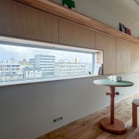 中野区中野の賃貸物件/窓際にダイニングテーブルを置くのがよさそうです